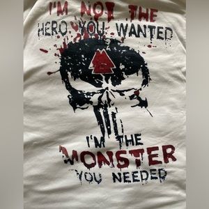 Men’s white Tshirt